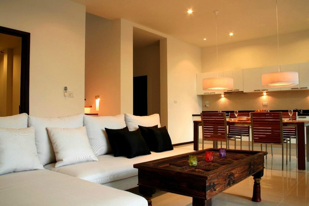 Two Villas Holiday Oxygen Style Bangtao Beach 11/18