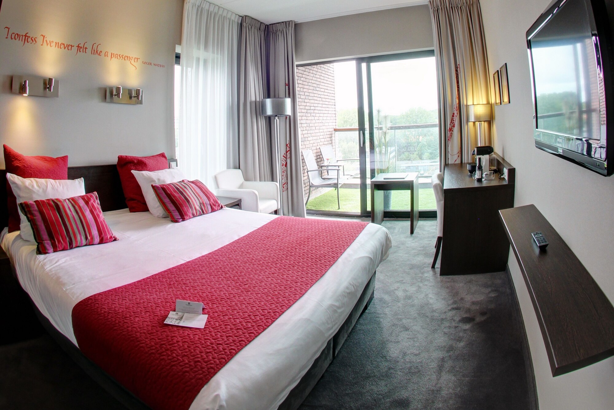Plus, Comfort, King Bed