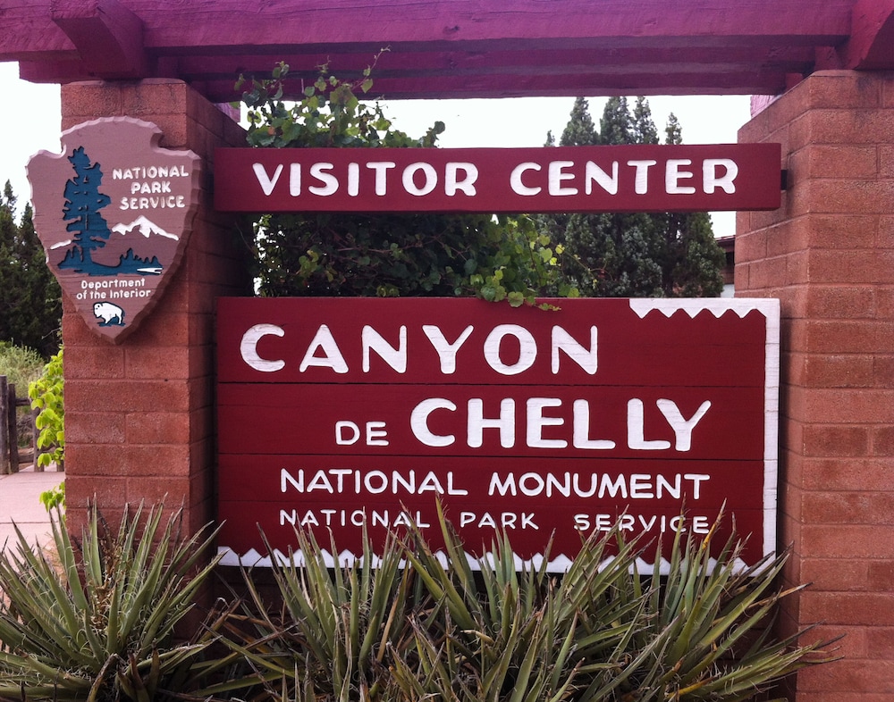 Navajoland Inn 3/27