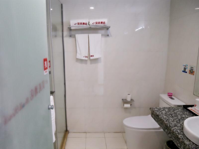 Shell Shanghai Jinshan District Zhangyan town Songjin Highway Hotel 23/31