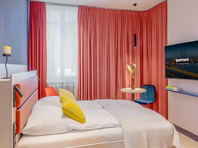 ipartment Dusseldorf at HOME by Best Western 2/10