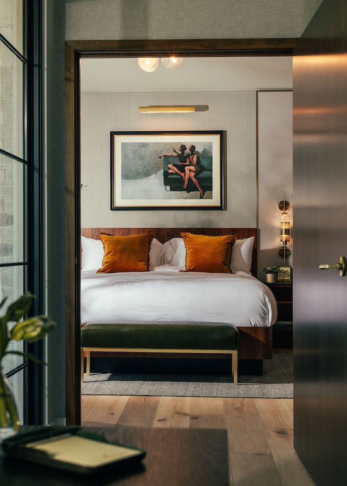 1 BEDROOM, SUITE, ACCESSIBLE