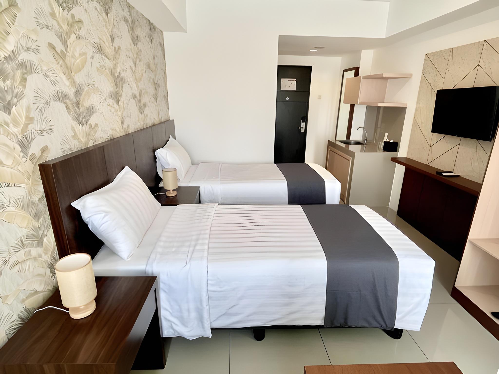Nara, Superior, Twin Beds