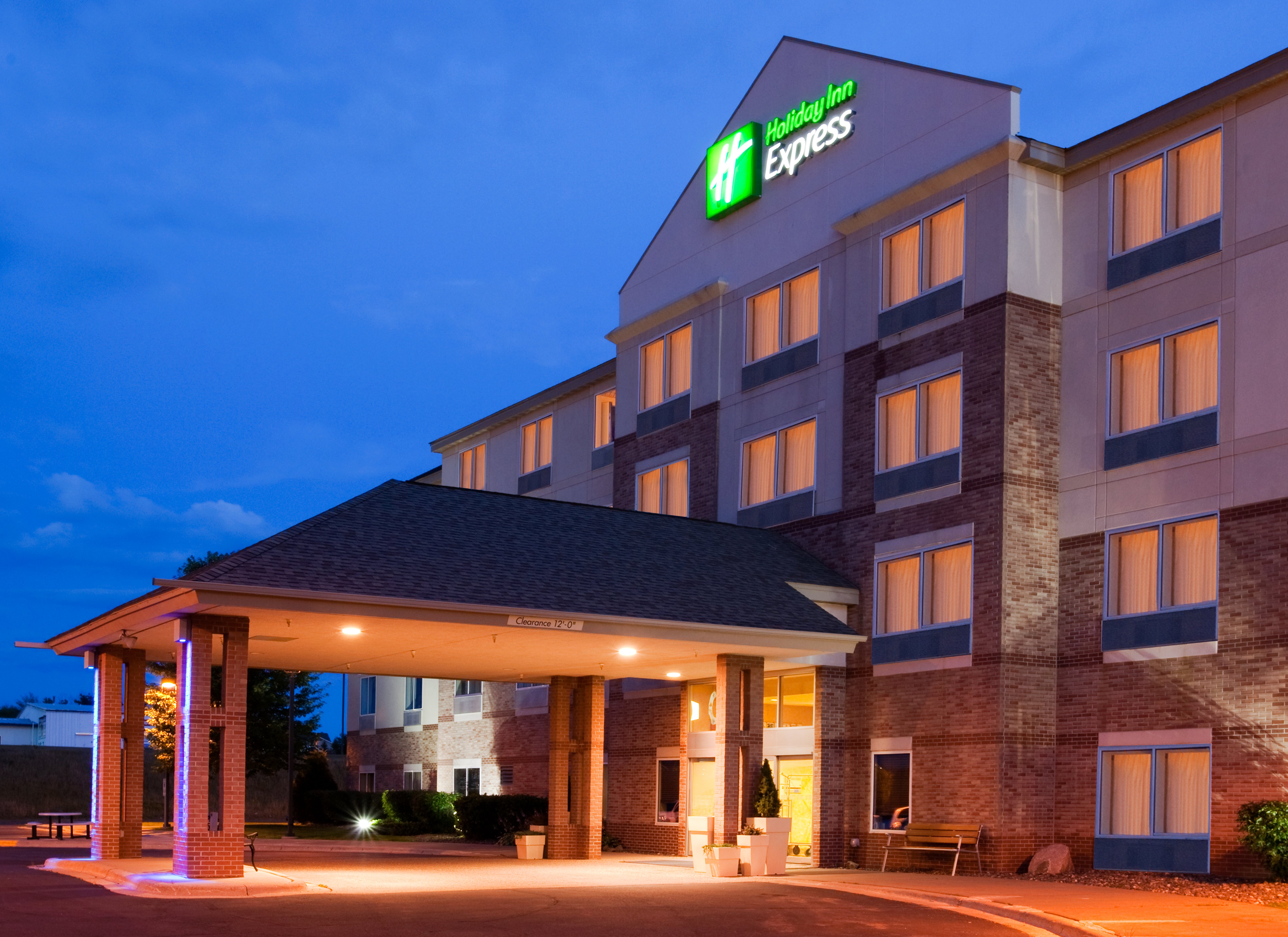 Holiday Inn Express St. Croix Valley 2/76