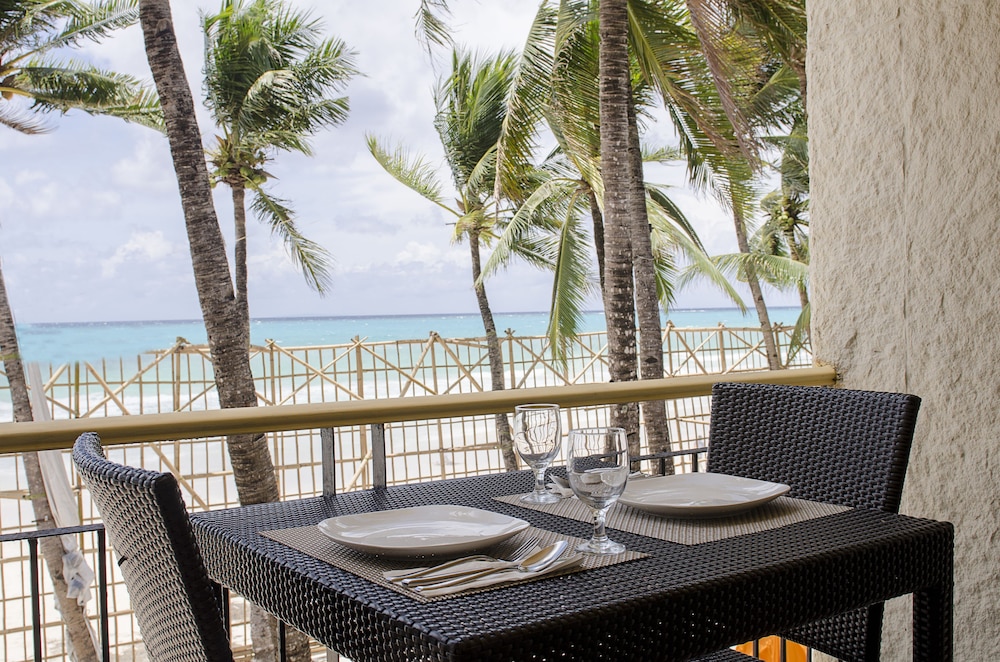 The Muse Beach Front Hotel Boracay 35/50