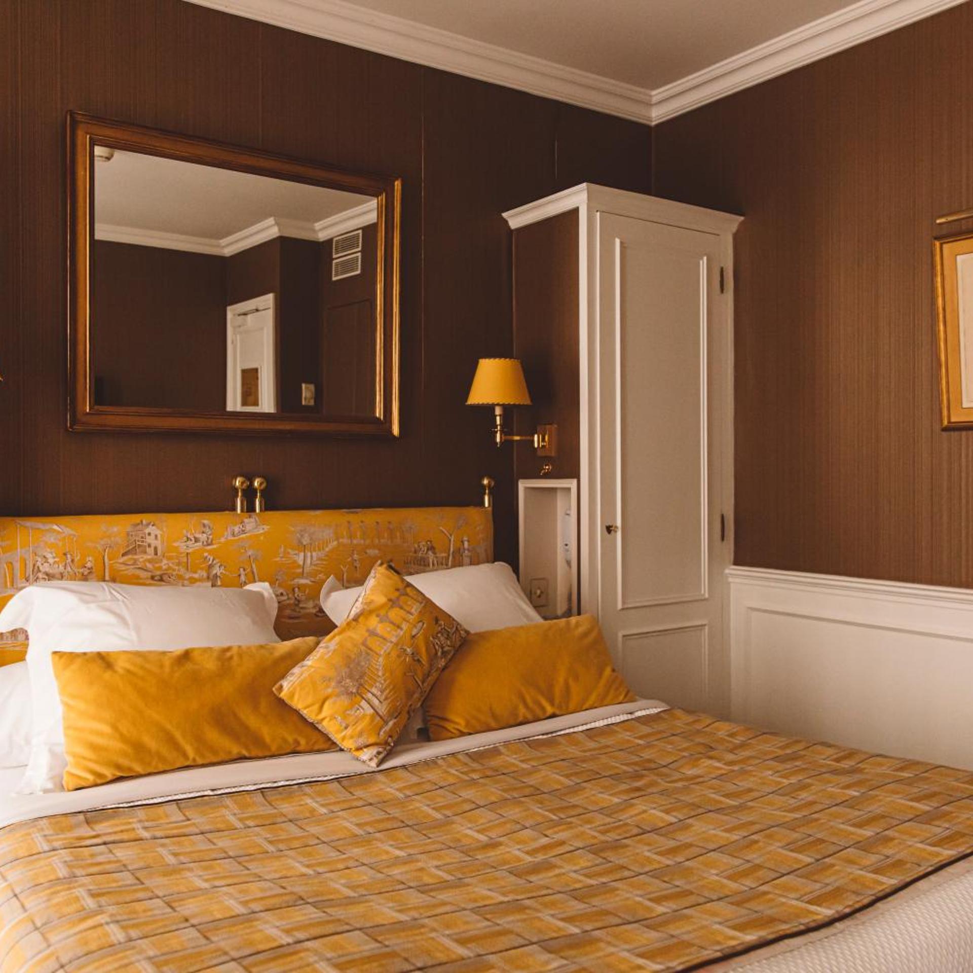 Parisienne, Superior, Double Bed