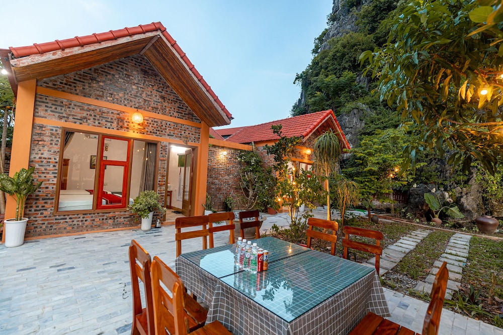 Tam Coc Mountain Bungalow 20/42