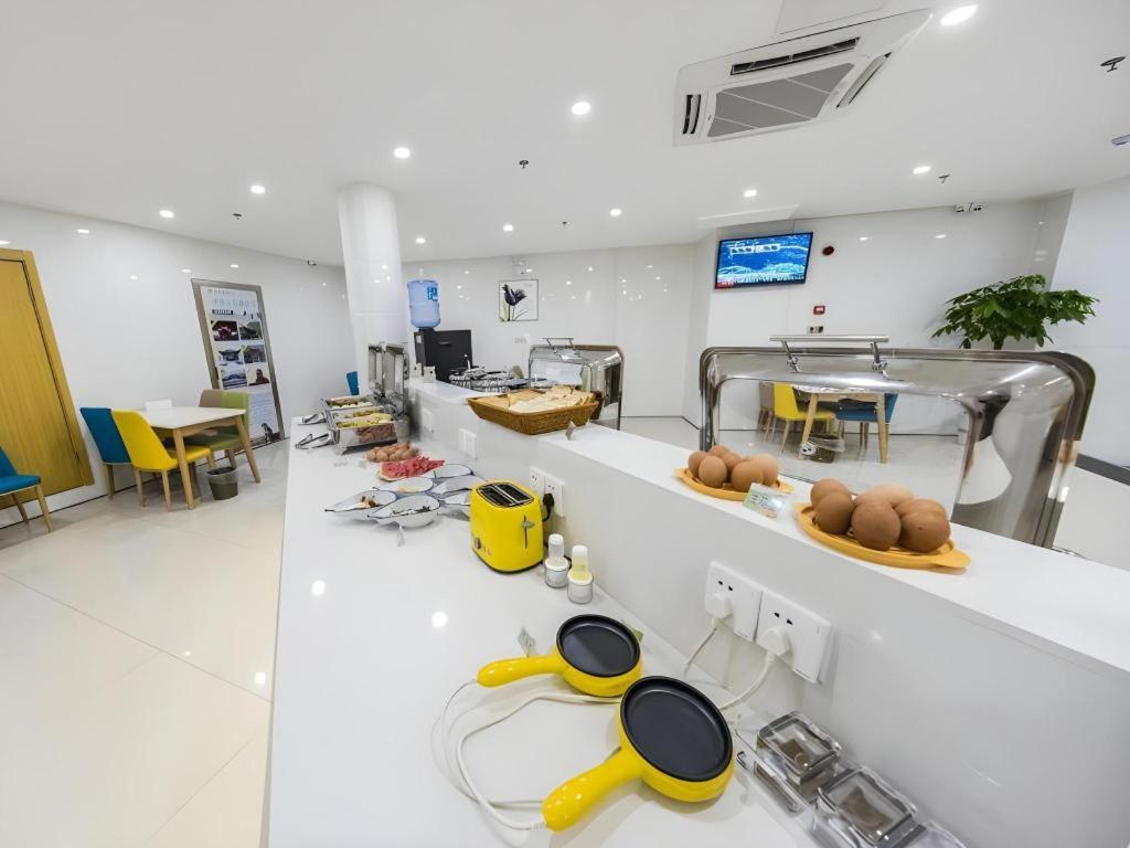 GreenTree Inn Chuzhou Langya Mountain Scenic Area Xijian Road 37/40