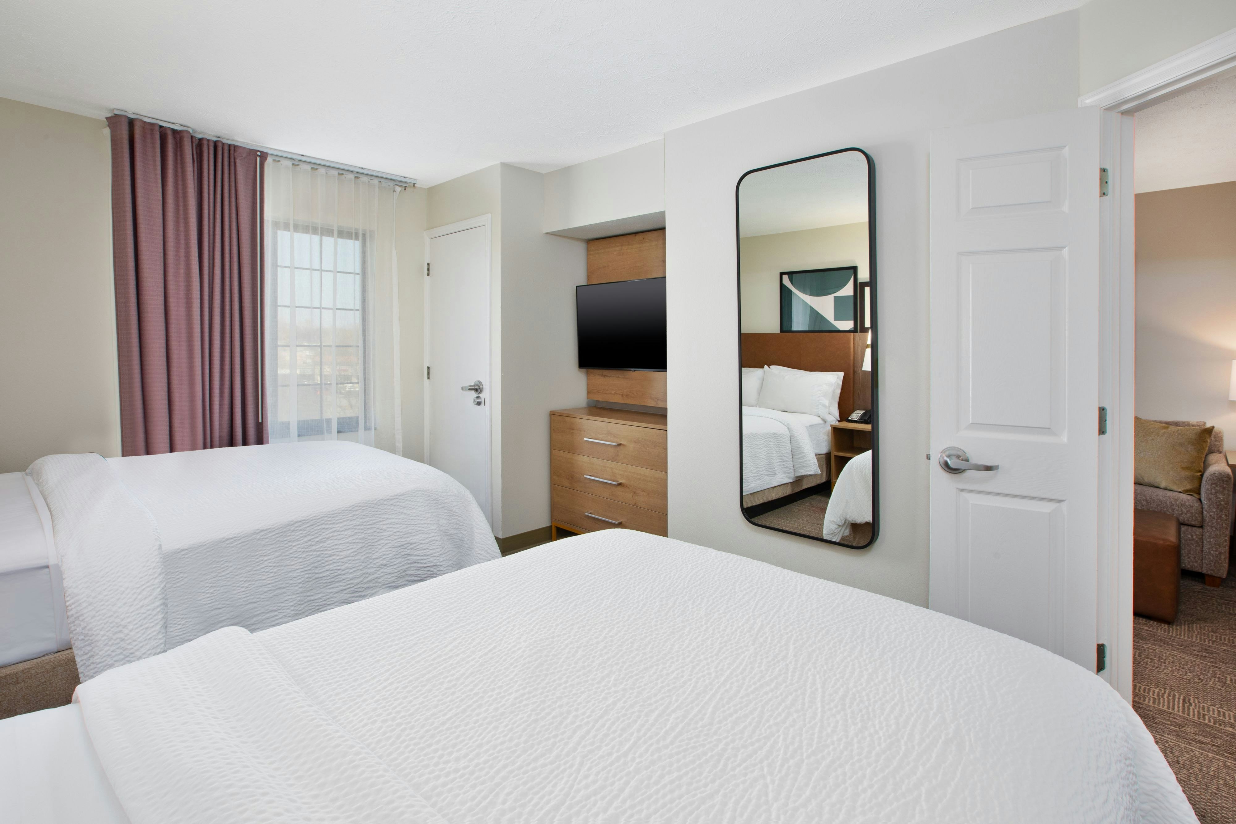 Staybridge Suites Omaha 80th And Dodge 25/81