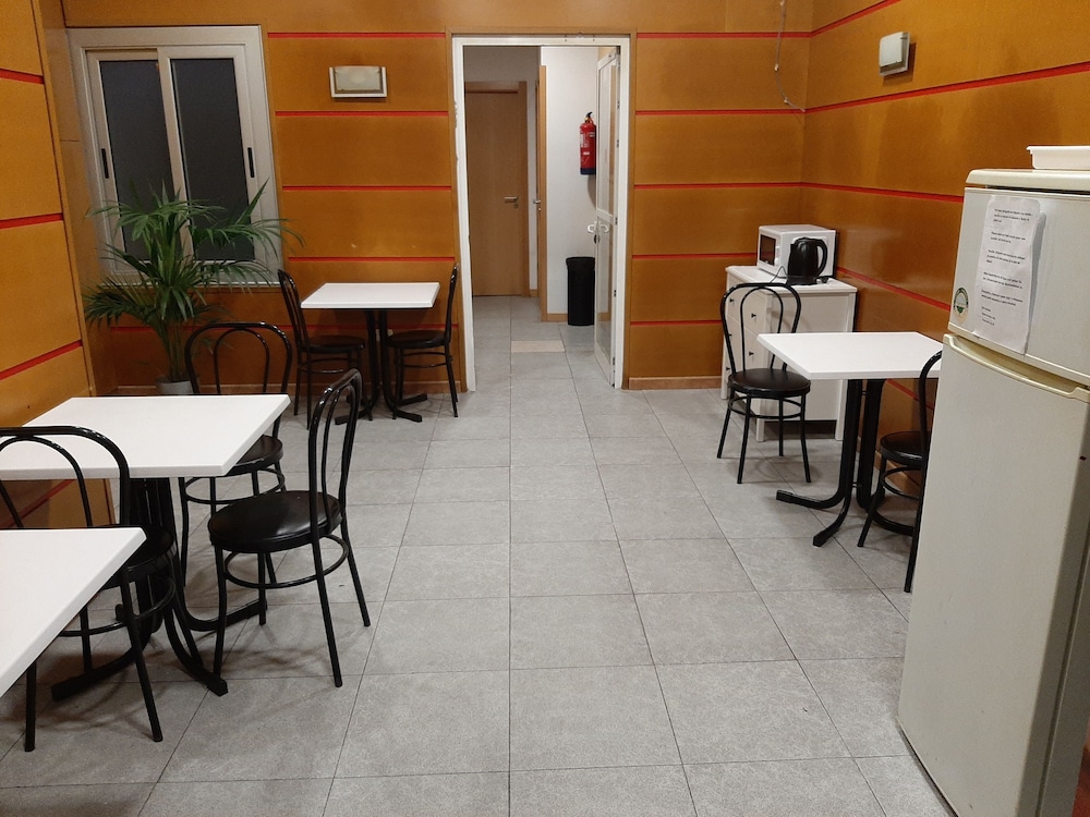 Hostal Sant Ramon 21/28