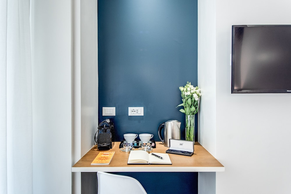 Victor Boutique Hotel 40/43