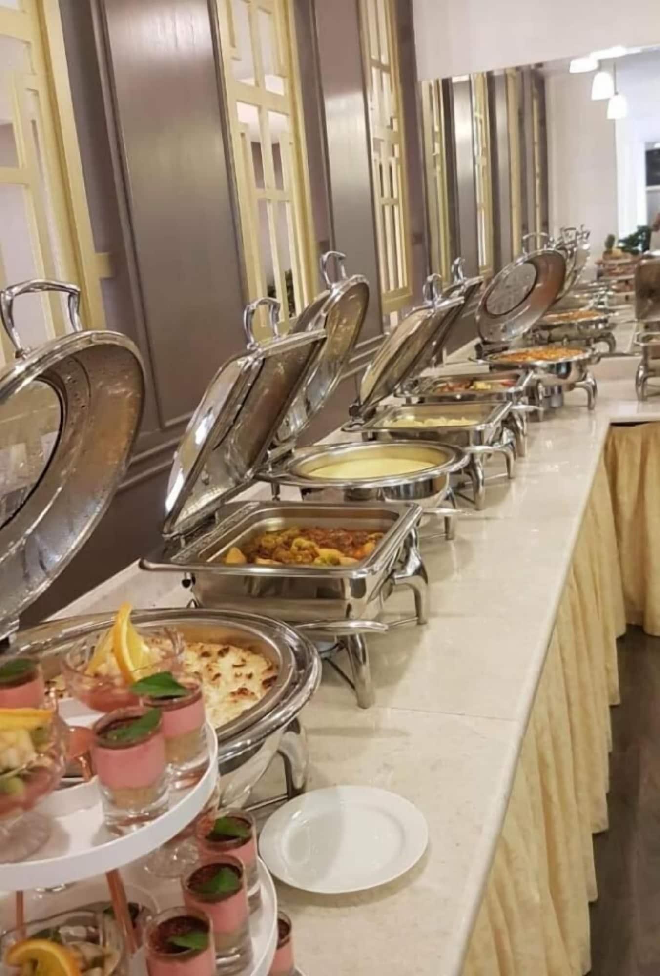 فندق تربل تري(Triple Tree Hotel) 45/50