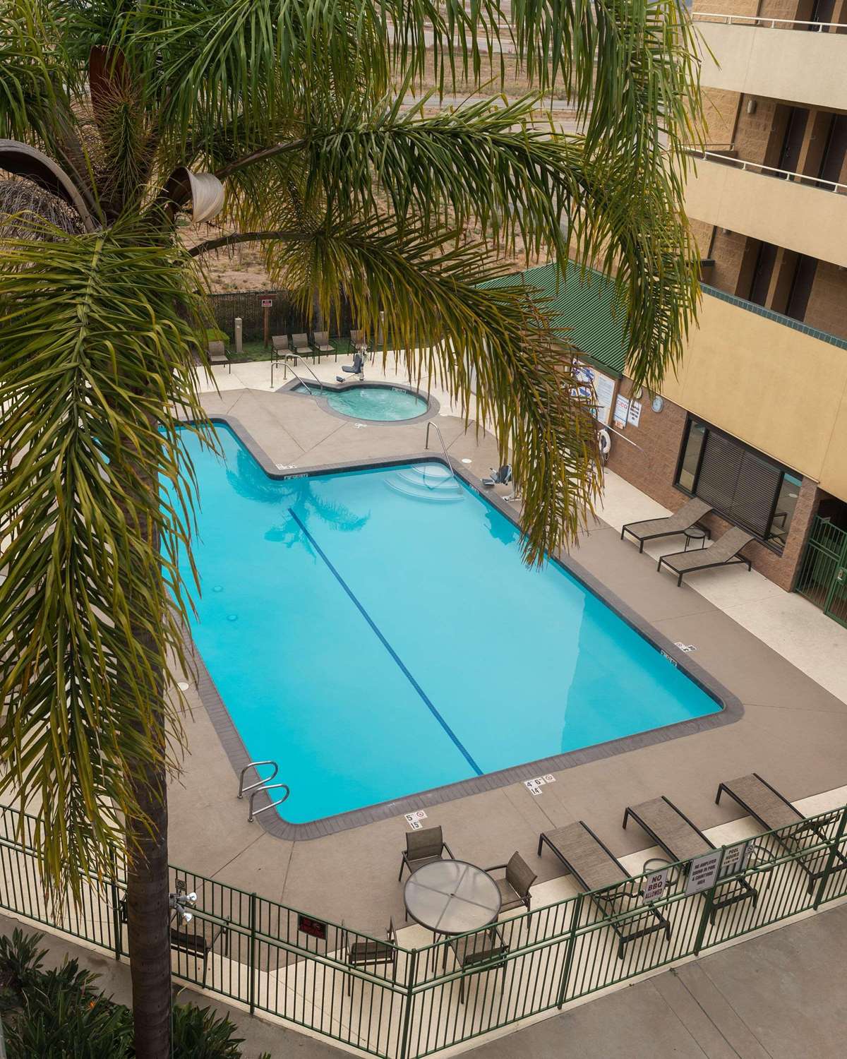 Radisson Hotel Santa Maria 27/40