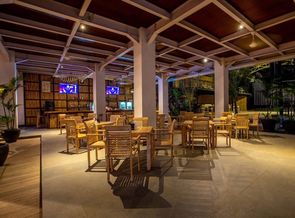 Gili Sands Hotel & Bar 49/66