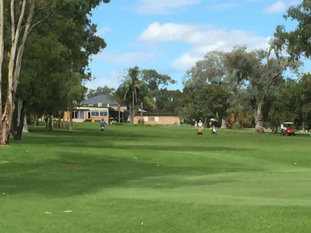GOLF LINKS MOTEL 27/27