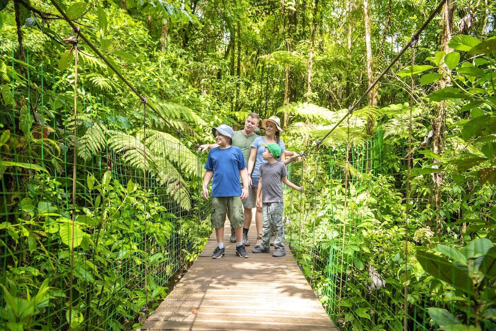 Rio Celeste Hideaway Hotel 24/63