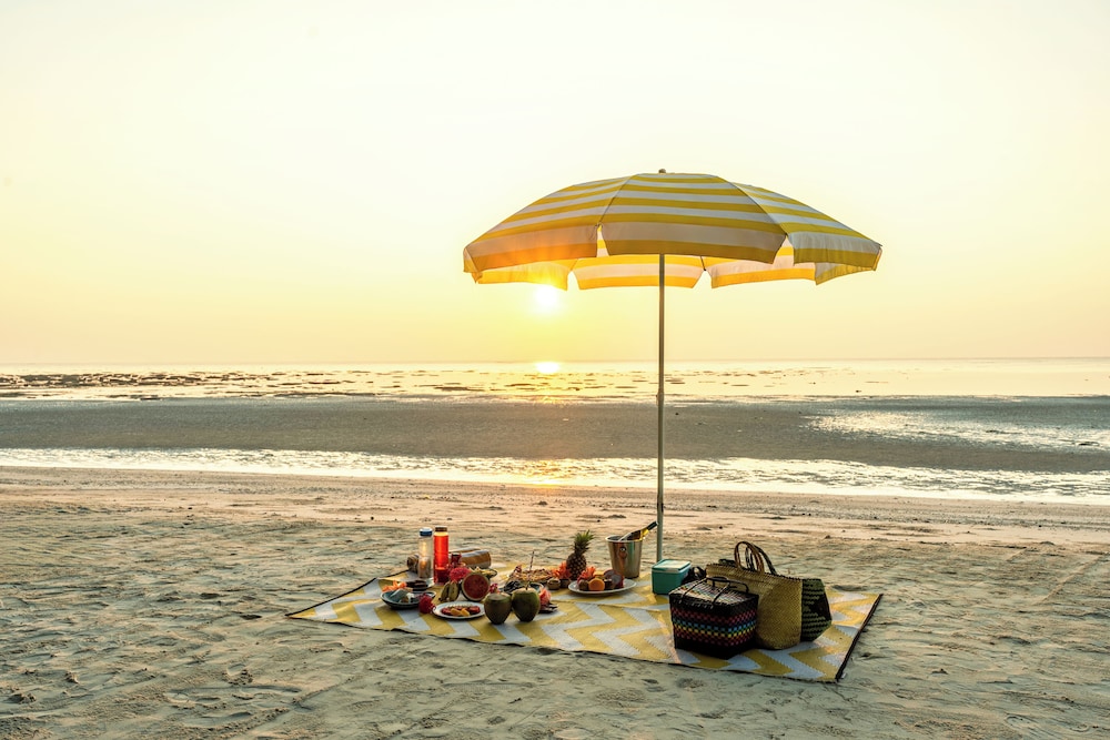 Munjoh Ocean Resort 68/72