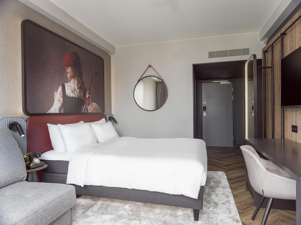 Radisson RED Oslo City Centre 16/55