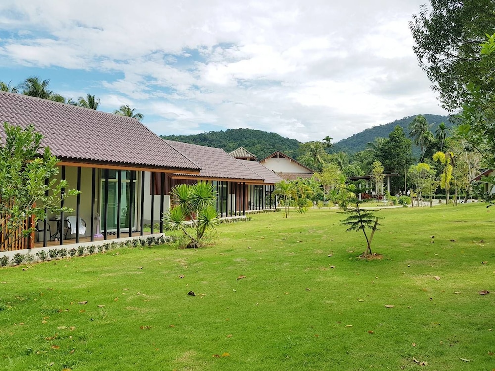 Evergreen Kohchang Resort 23/32