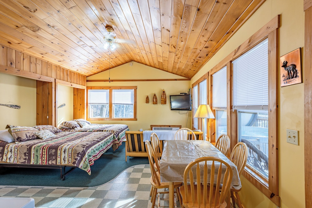 Go, 2 Double Beds