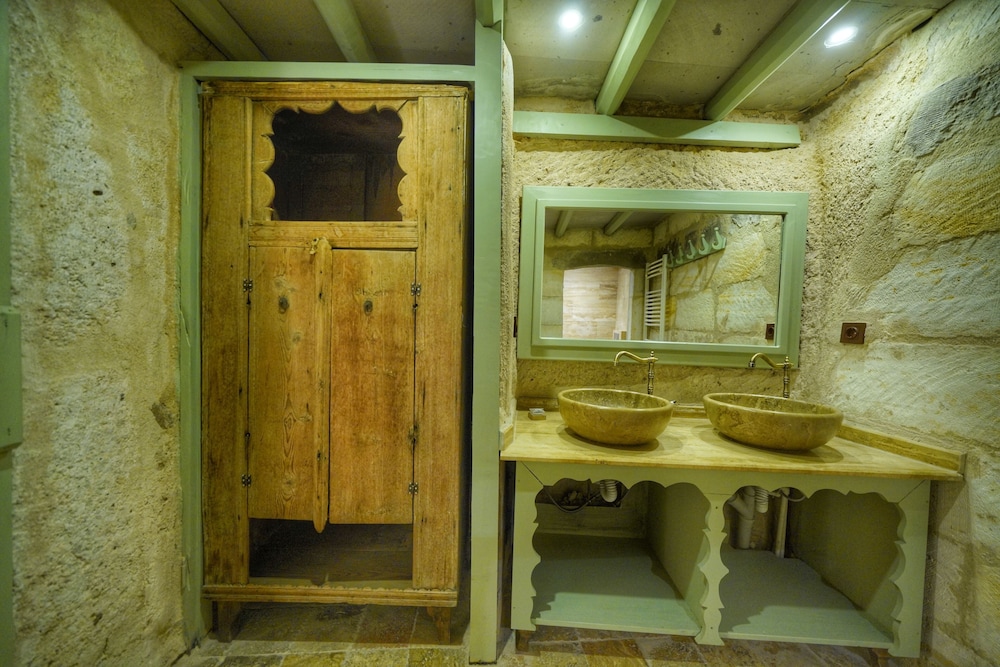 Taka Ev Cave Hotel & Guest House 21/50