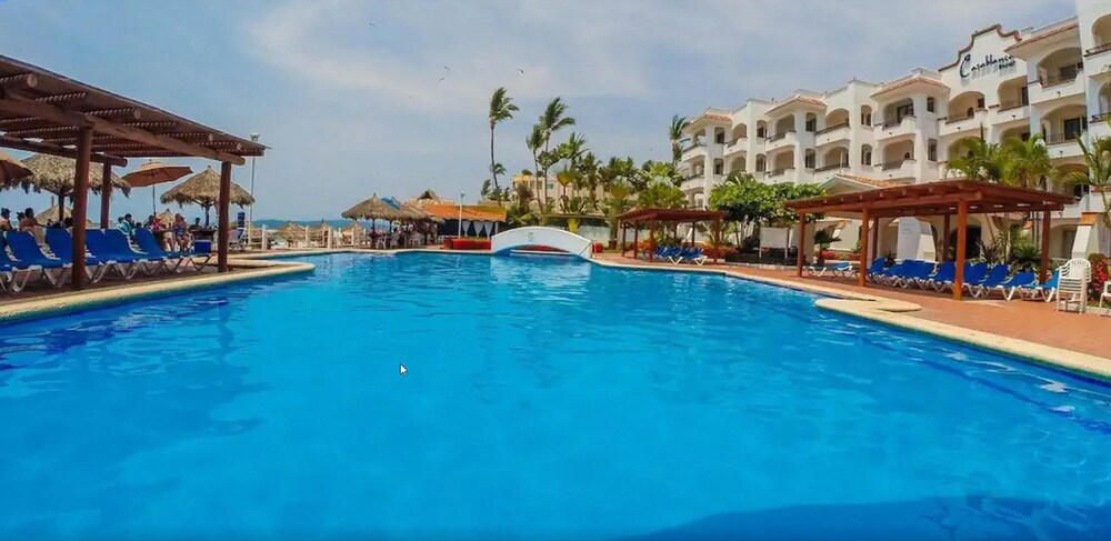 Casablanca Resort 6/61