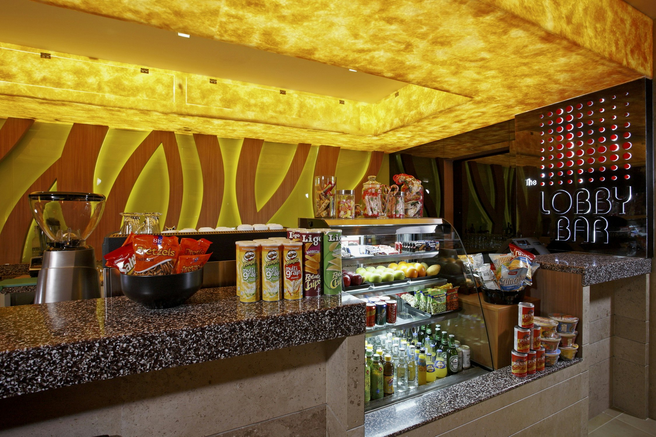 Centara Pattaya Hotel 17/59