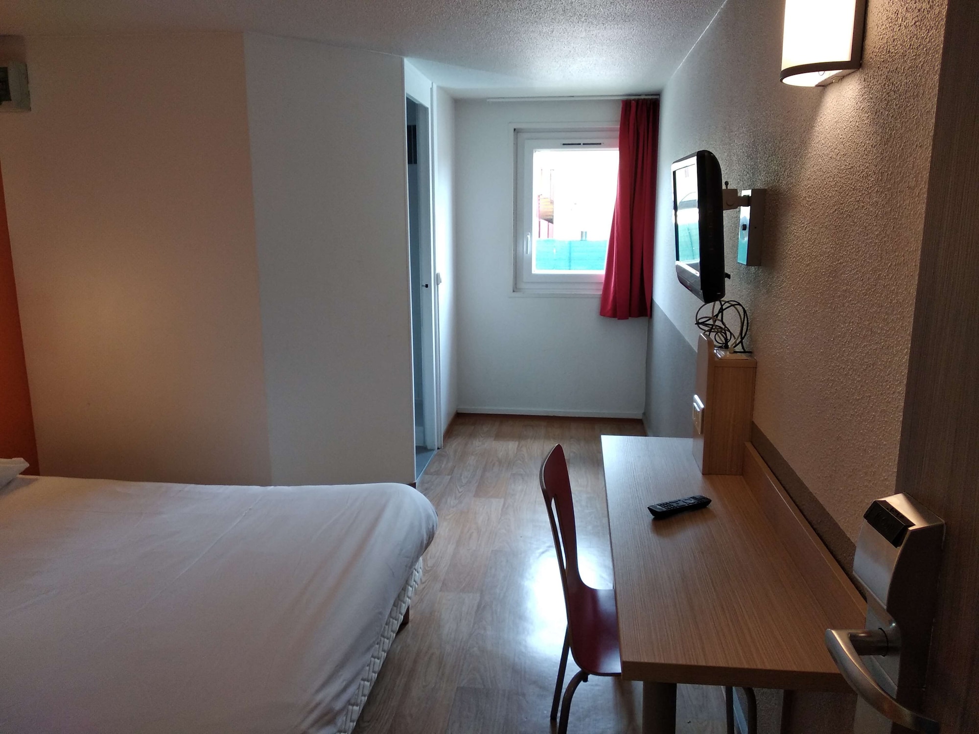 STANDARD, DOUBLE BED