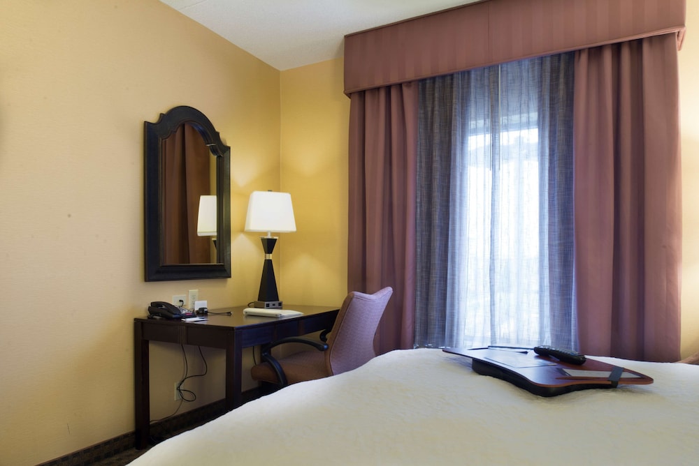 Hampton Inn And Suites Vineland 14/39