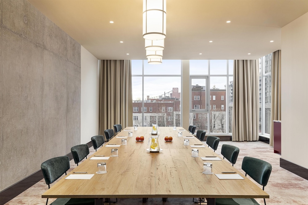 Hyatt Centric Montreal 29/39