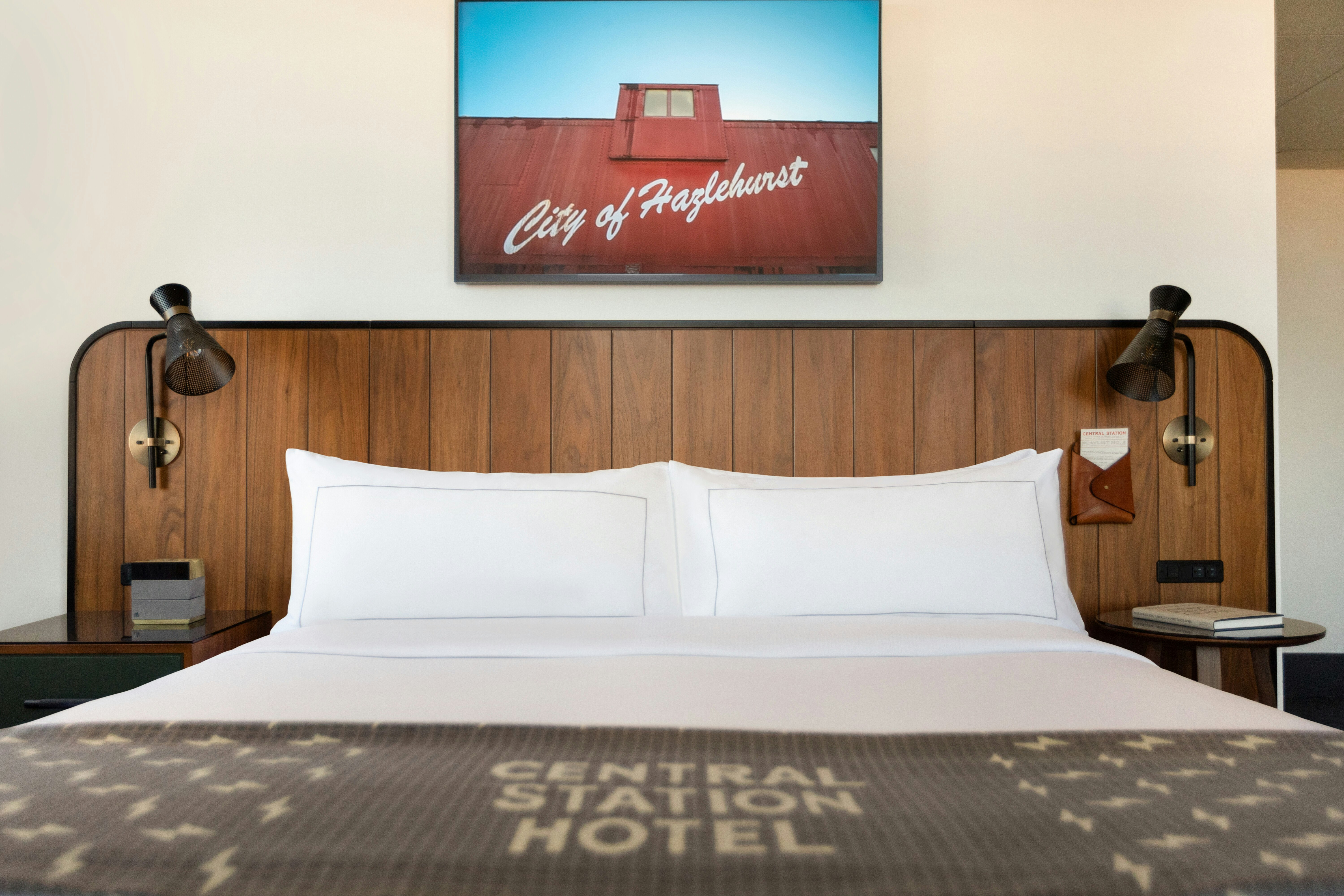 Suite, Queen Murphy Bed, South Wing, Main Building