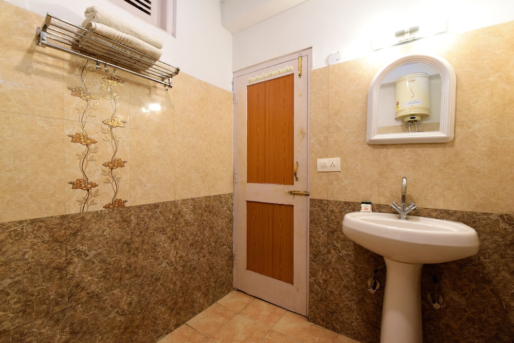 Nihal Cottage 55/63