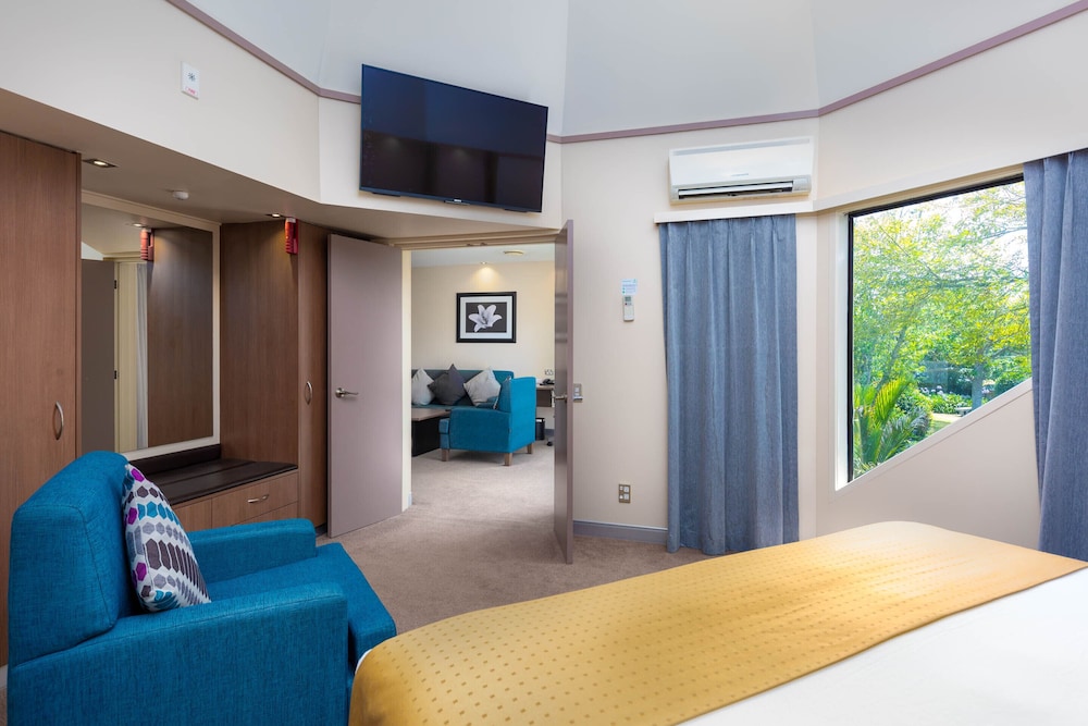 Holiday Inn Auckland Airport 52/78