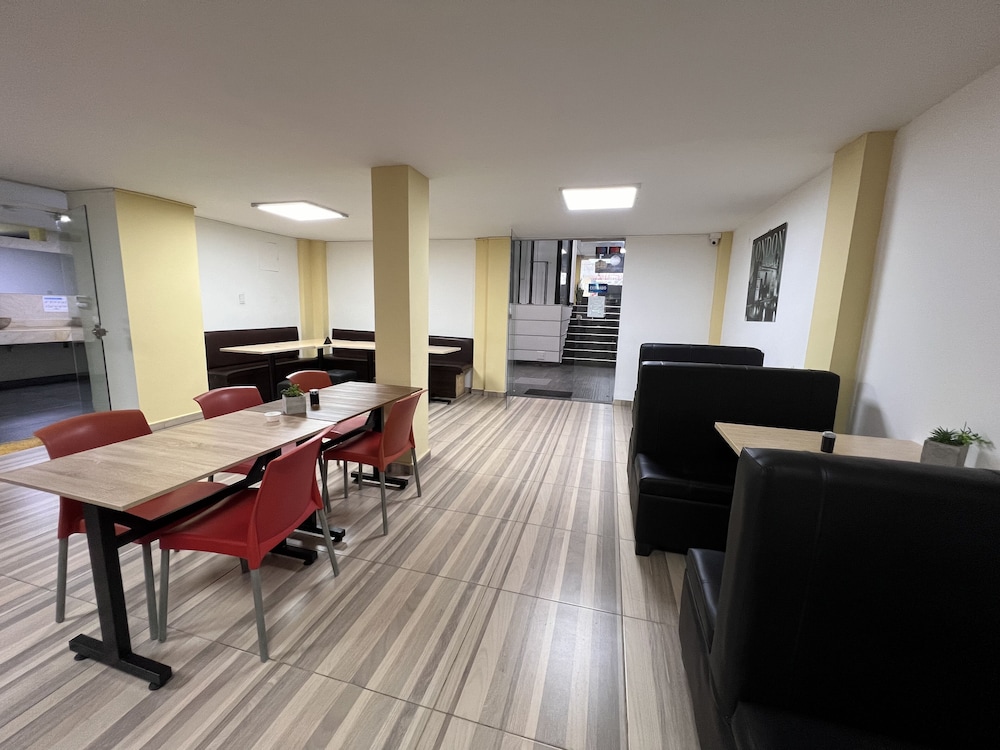Hotel Bestmark Platinum 30/42