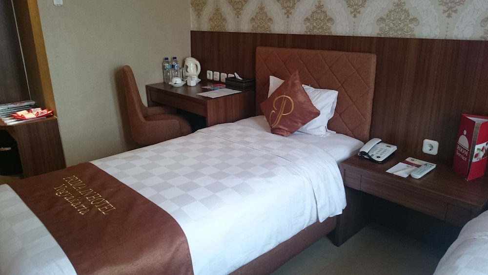 Prima In Hotel Malioboro 22/56