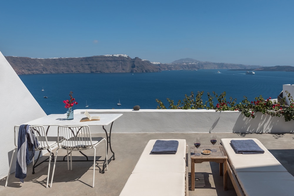 Chelidonia Luxury Suites - Adults Only 30/50