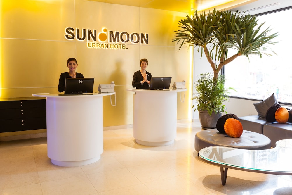 SUN & MOON, Urban Hotel 6/66