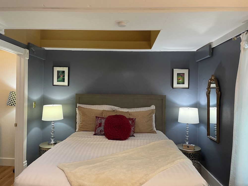 Peace and Plenty Inn B&B 28/71