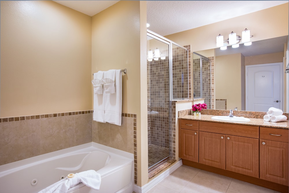 The Point Hotel & Suites 42/75