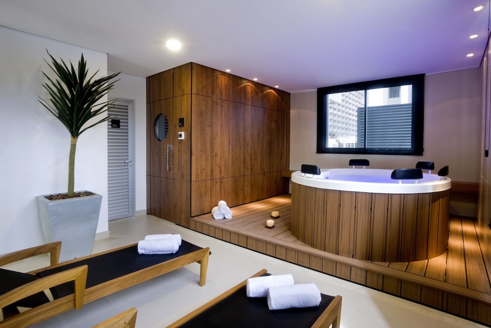 Hotel Intercity Led Aguas Claras 6/31