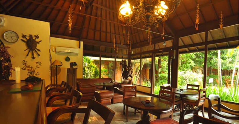 Hotel Kumala Bali (Grand Kumala) 41/62
