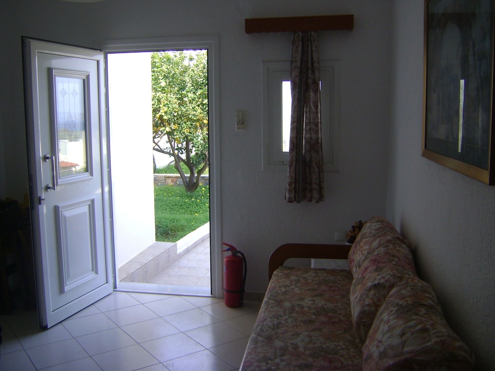 Kavousanos Apartments 25/50