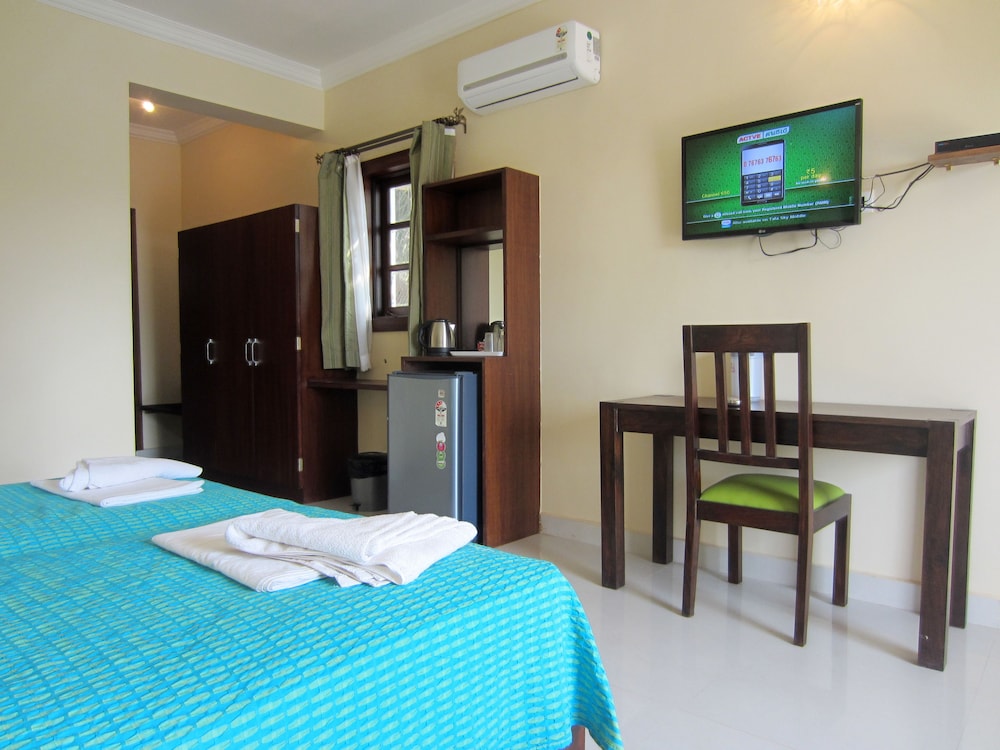 RIVERSIDE REGENCY RESORT 21/37