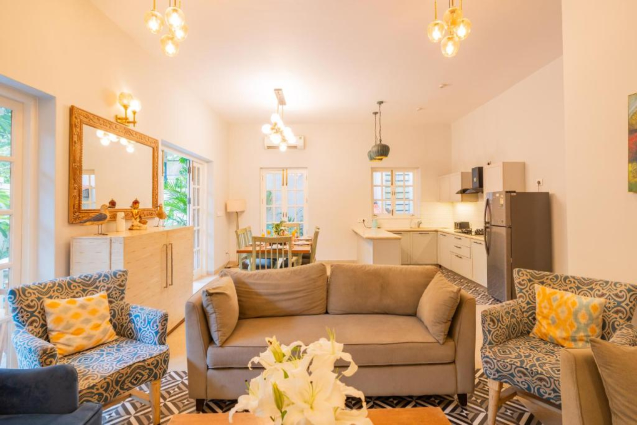 ELIVAAS Orion 3-BHK Villa With Private Pool 9/17