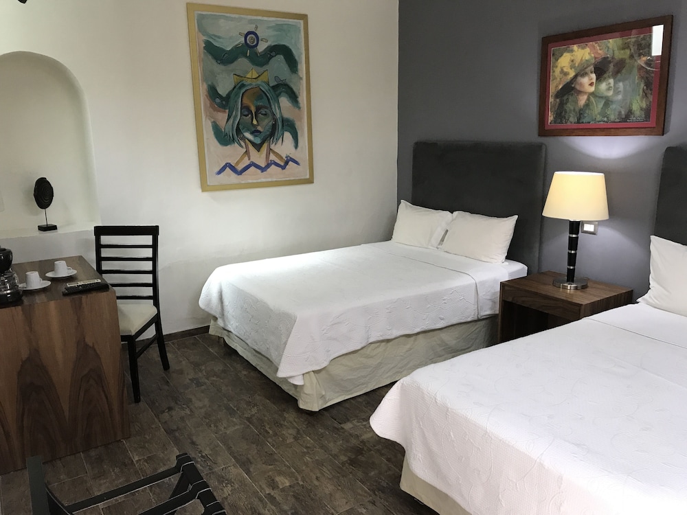 Casa Monraz Hotel Boutique Y Galeria 5/32