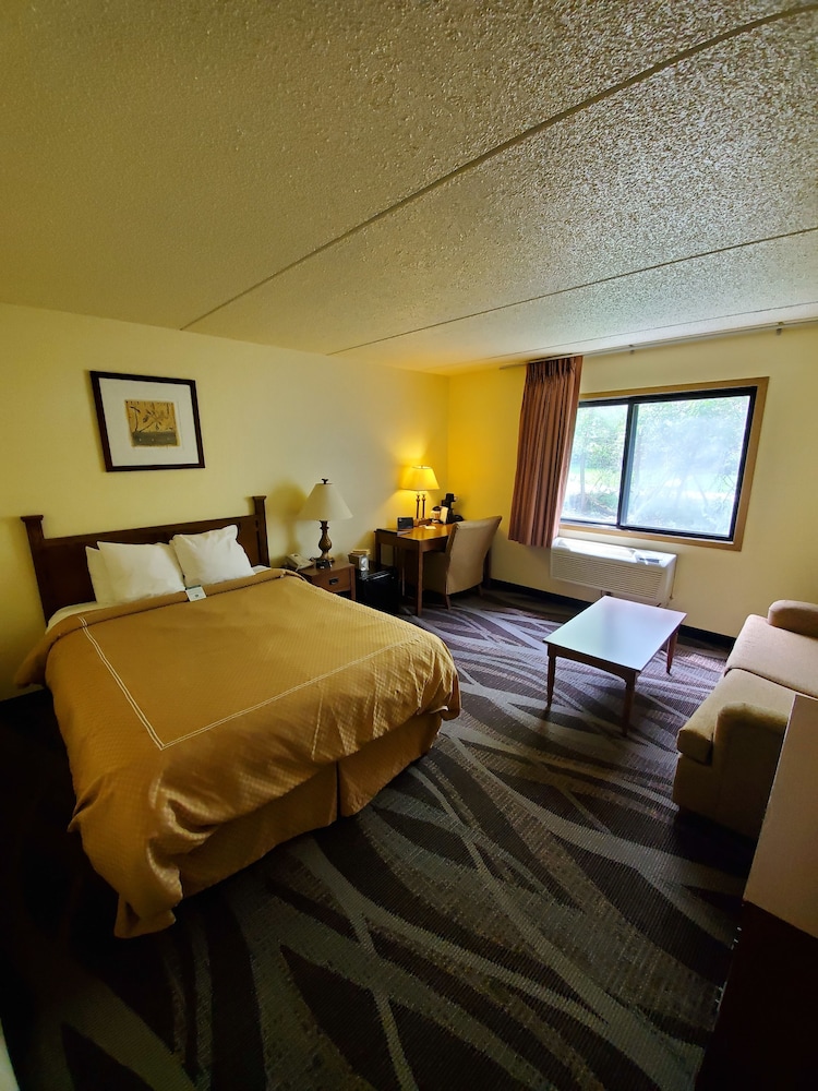 Boarders Inn & Suites Ripon 9/58