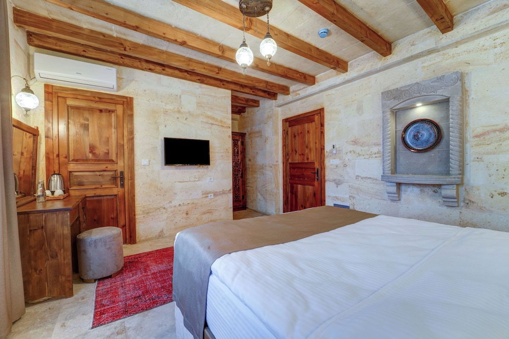 Enjoy Stone Hotel 24/50