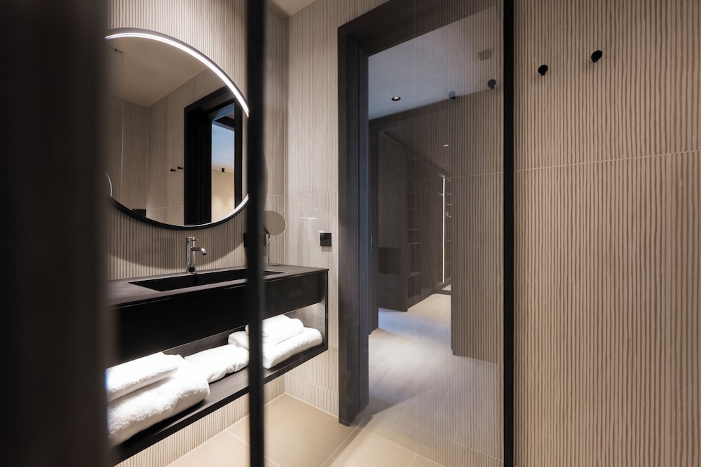 Eisenhut Boutique Hotel 49/50