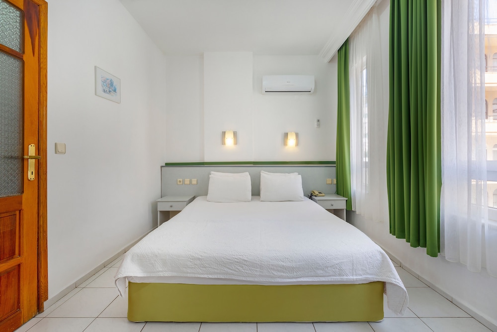 1 BEDROOM, APARTMENT, DOUBLE BED