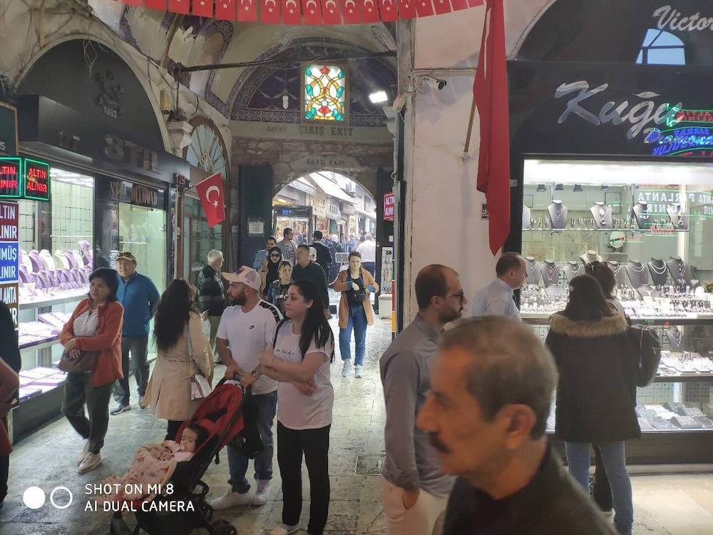 Hotel Bazaar 25/47